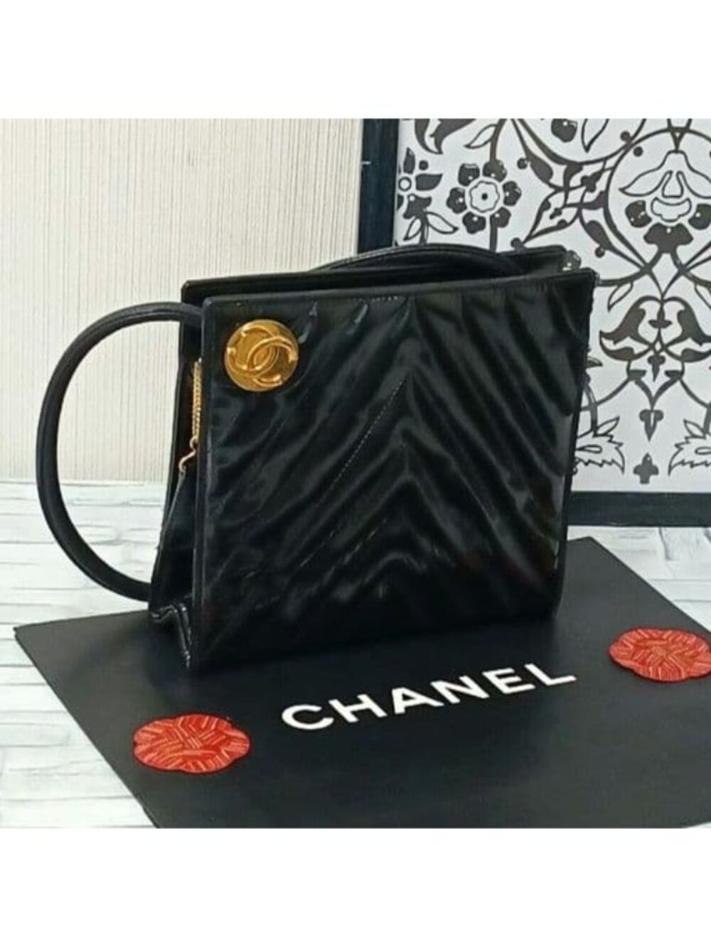 Chanel Stitch Shoulder Bag Enamel Black